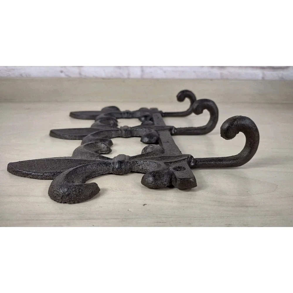 Fleur De Lis Scroll Triple Wall Hook Coat Rack Key Towel Brown Cast Iron